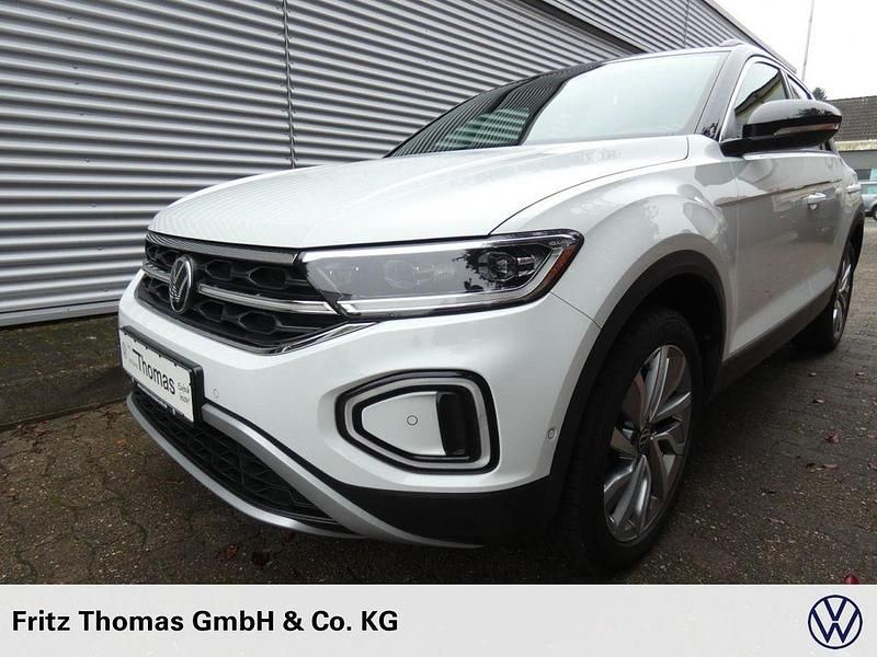 Pure white schwarz (weiß) Gebraucht 2023 VW T-Roc Move SUV | 22.950 € (Fairer Preis) - Bild 1/4