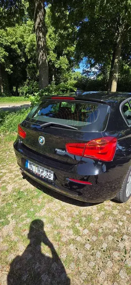 Gebraucht BMW 116 Advantage 116 PS (85 kW) 2017 Schwarz Kleinwagen