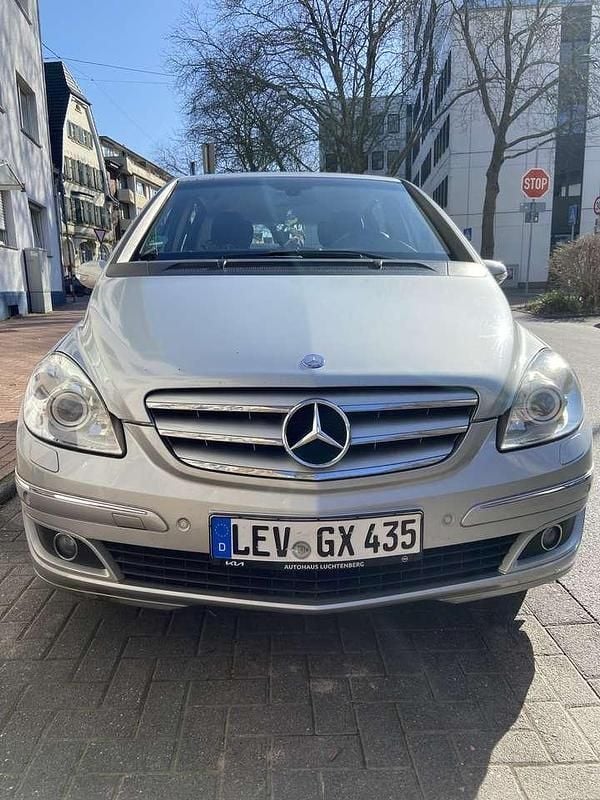 Gebraucht 2006 Mercedes B200 Van / Kleinbus | 2.500 € (Fairer Preis) - Bild 1/2