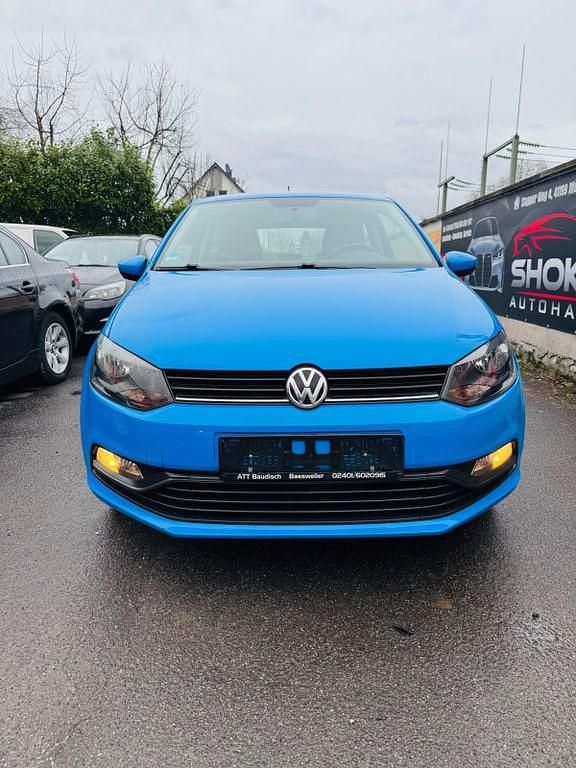 Gebraucht VW Polo Trendline 60 PS (44 kW) 2014 Blau Limousine
