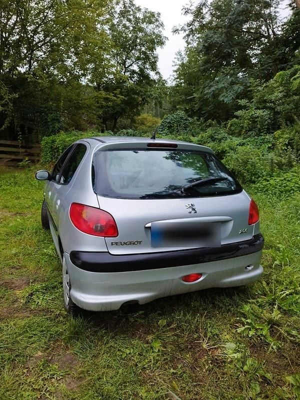 Gebraucht Peugeot 206 75 PS (55 kW) 2005 Grau Kleinwagen
