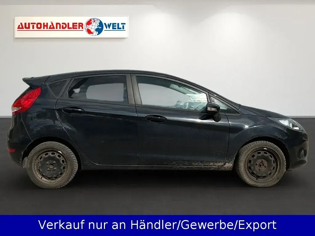 Gebraucht Ford Fiesta 82 PS (60 kW) 2011 Schwarz Limousine