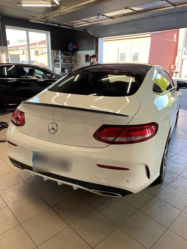 Gebraucht Mercedes C400 AMG line 333 PS (244 kW) 2016 Weiß Coupé