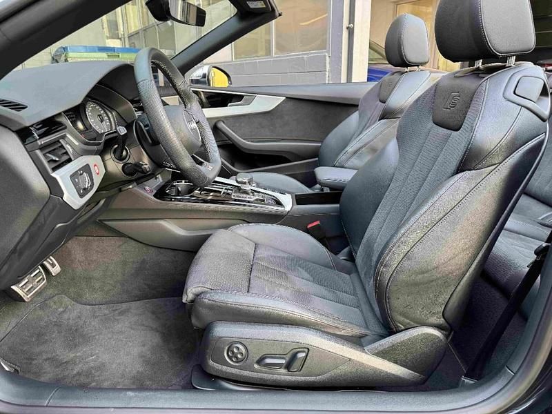 Gebraucht Audi S5 Ambiente 354 PS (260 kW) 2024 Cabrio