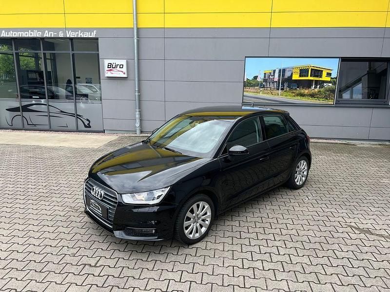 Schwarz Gebraucht 2016 Audi A1 Sportback Basis Kleinwagen | 11.990 € (Fairer Preis) - Bild 1/4