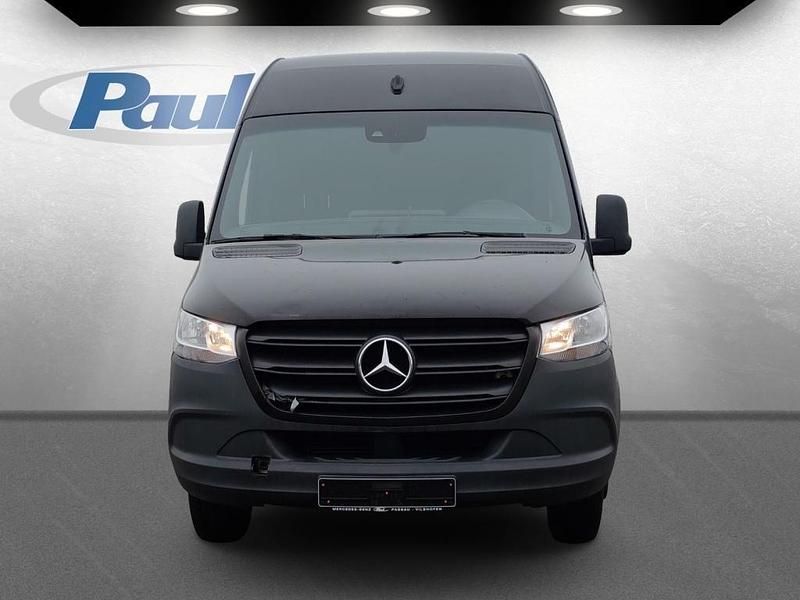 Gebraucht Mercedes Sprinter 163 PS (119 kW) 2021 Schwarz tiefschwarz Van