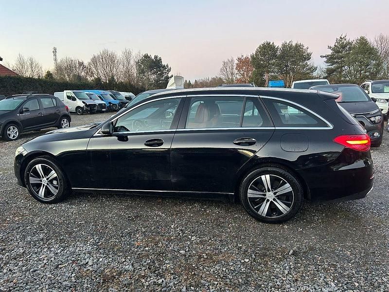 Gebraucht Mercedes C300e 313 PS (230 kW) 2022 Schwarz Limousine