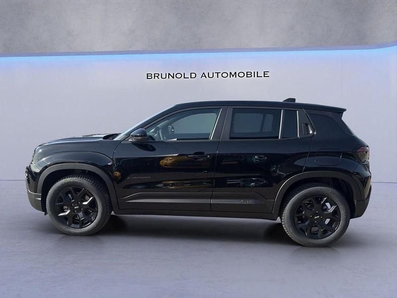 Neu Jeep Avenger 110 PS (80 kW) 2026 Schwarz SUV