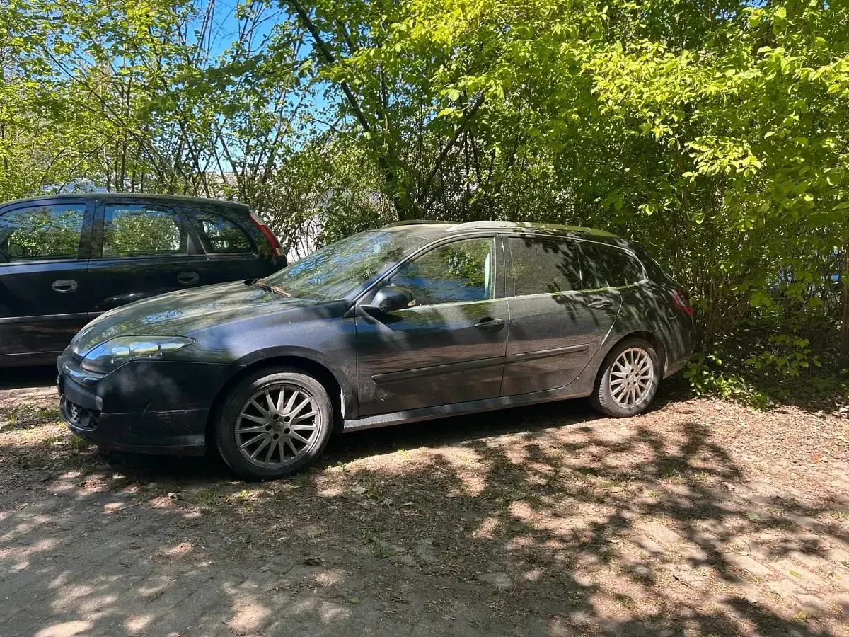 Gebraucht Renault Laguna III 150 PS (110 kW) 2009 Schwarz Kombi