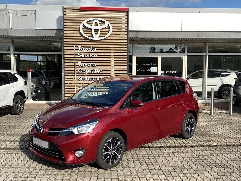 Tokiorot perleffekt Gebraucht 2017 Toyota Verso Edition-S Van / Kleinbus | 14.440 € (Fairer Preis) - Bild 1/3