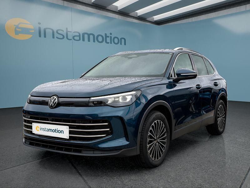 Blau Gebraucht 2024 VW Tiguan SUV | 42.649 € (Teuer) - Bild 1/4