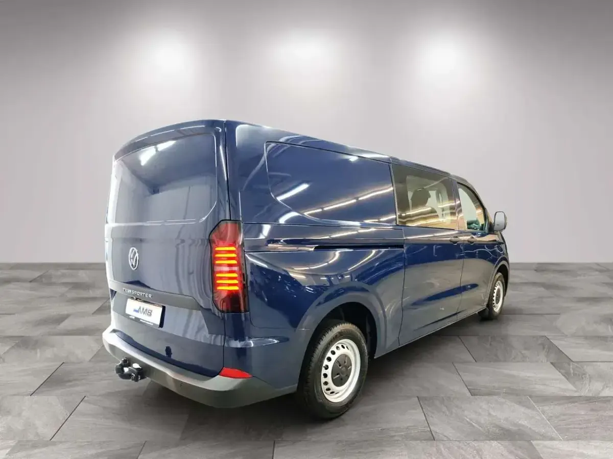 Neu VW Transporter 150 PS (110 kW) 2026 Dark indigo blue Van