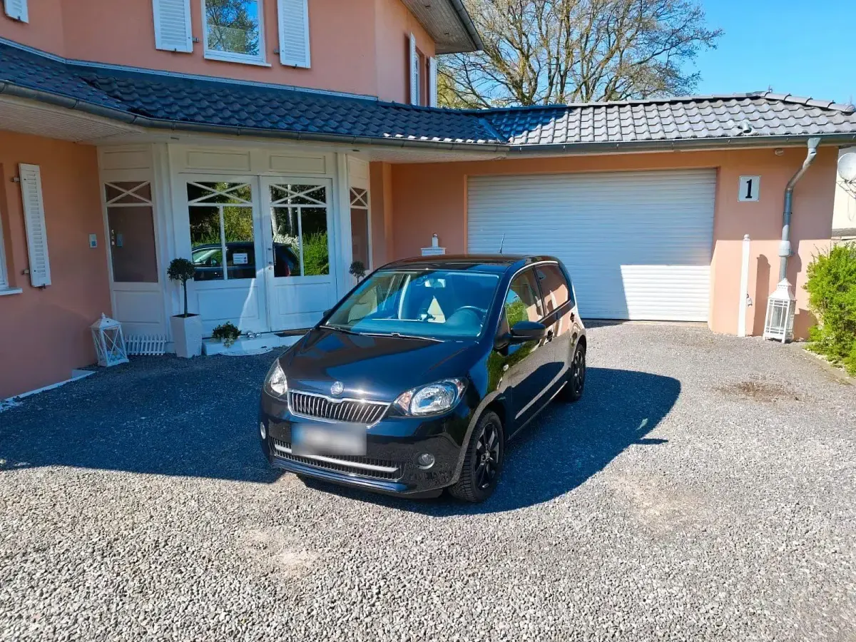 Gebraucht Skoda Citigo Elegance 75 PS (55 kW) 2014 Schwarz Kleinwagen