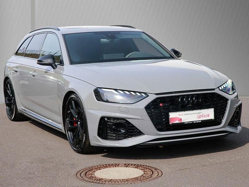 Gebraucht Audi RS4 Ambiente 450 PS (330 kW) 2020 Nardograu Kombi