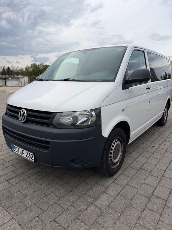 Second-hand VW T5 105 CP (77 kW) 2012 Alb Van