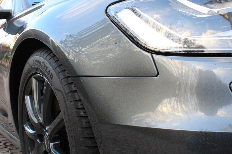 Gebraucht Audi A6 Sport 313 PS (230 kW) 2012 Grau Kombi