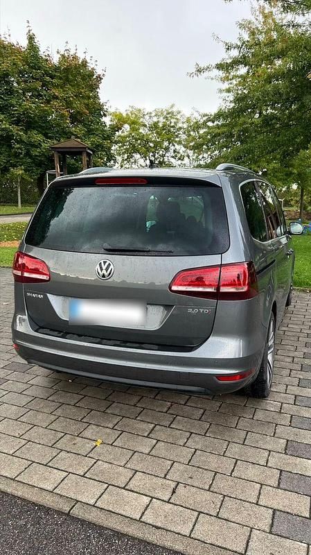 Gebraucht VW Sharan 184 PS (135 kW) 2016 Grau Van / Kleinbus