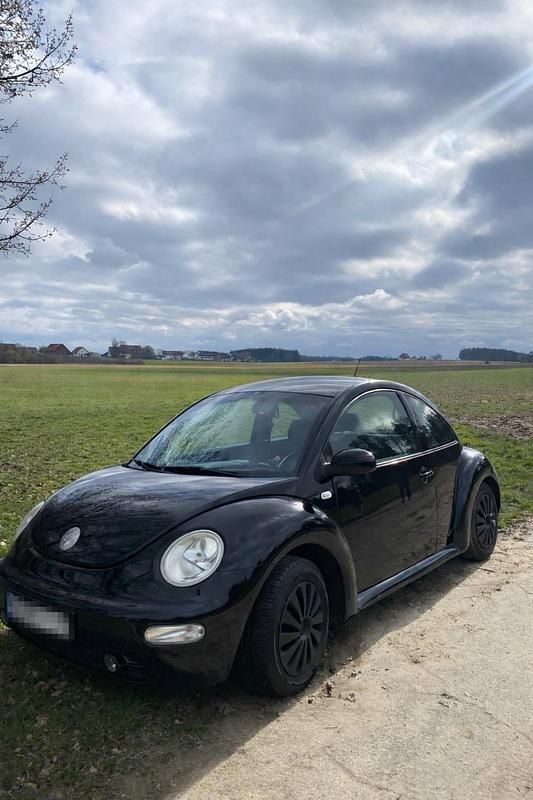 Gebraucht VW New Beetle 107 PS (78 kW) 2002 Schwarz Kleinwagen