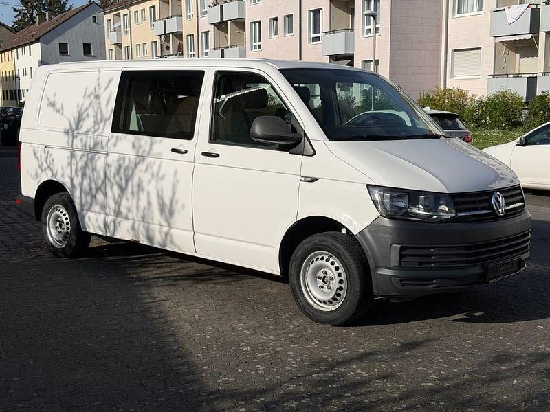 Käytetty VW Transporter 150 HP (110 kW) 2016 Valkoinen Van