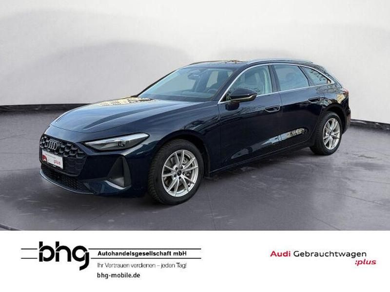 Gebraucht Audi A5 Sport 150 PS (110 kW) 2025 Firmamentblau metallic Coupé
