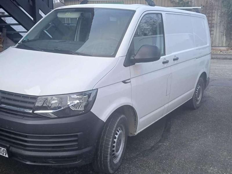 Gebraucht VW Transporter 150 PS (110 kW) 2017 Weiß Van