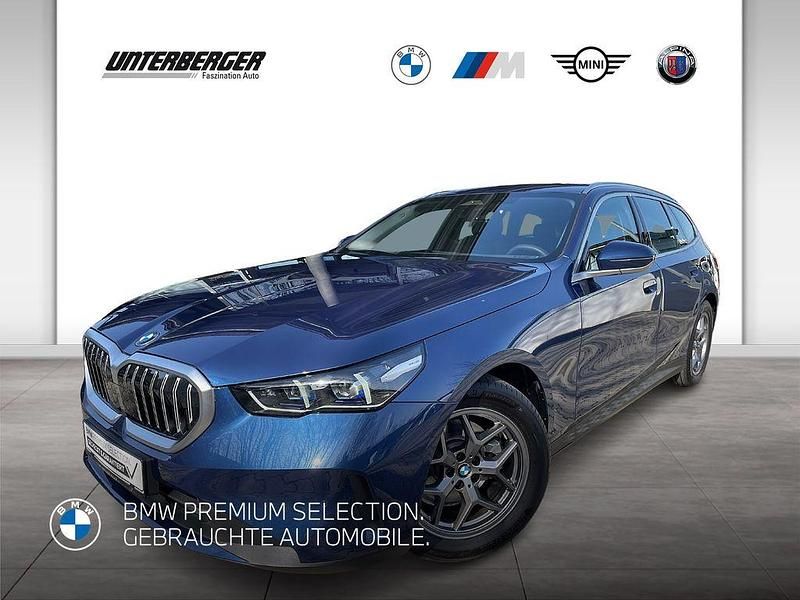 Gebraucht BMW 520 197 PS (144 kW) 2025 Blau Kombi