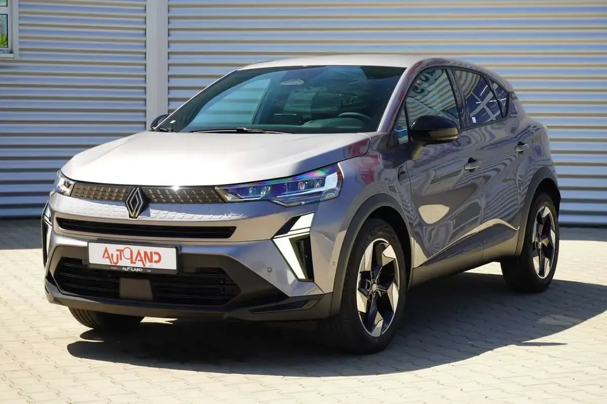 Neu Renault Captur 91 PS (66 kW) 2026 Cassiopeegraumet. SUV