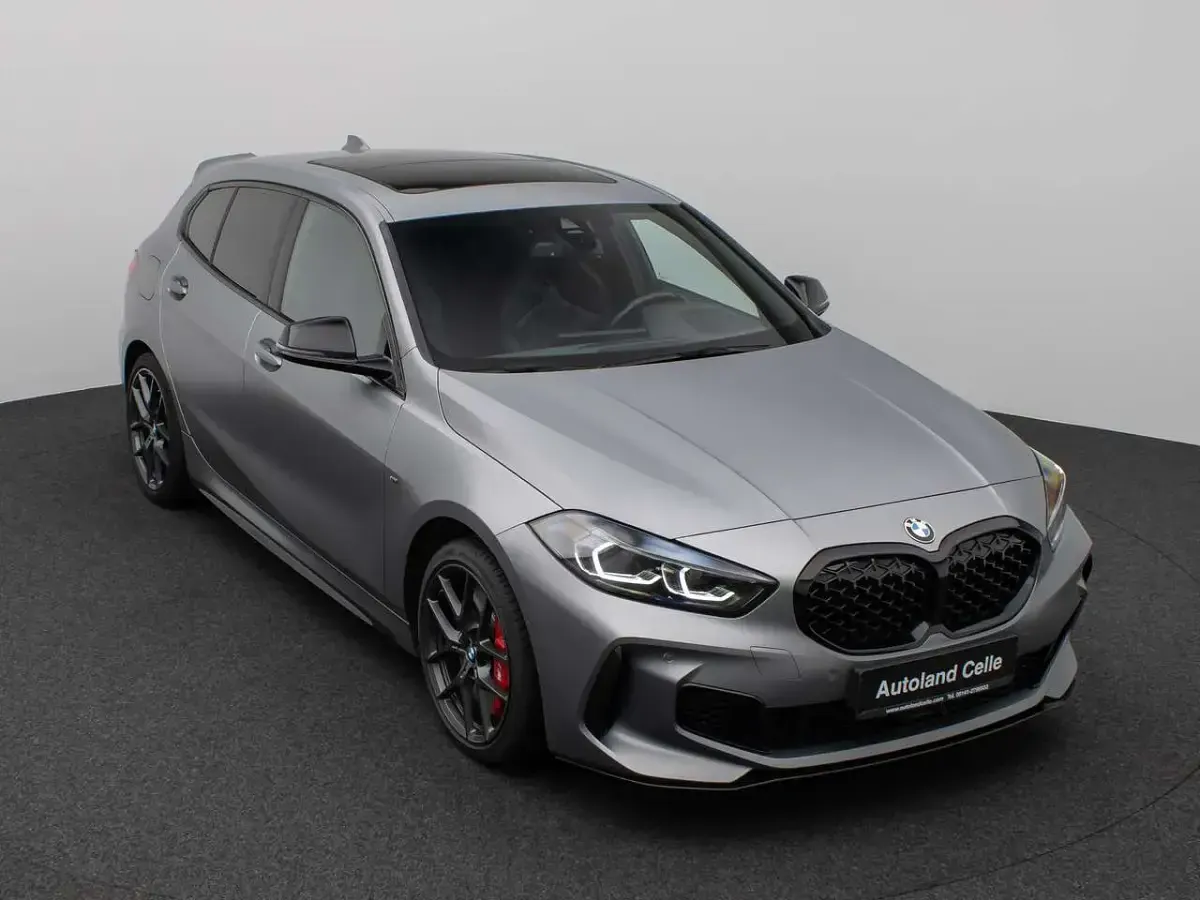 Gebraucht BMW 135 306 PS (225 kW) 2023 Individual frozen pure greyc Kleinwagen