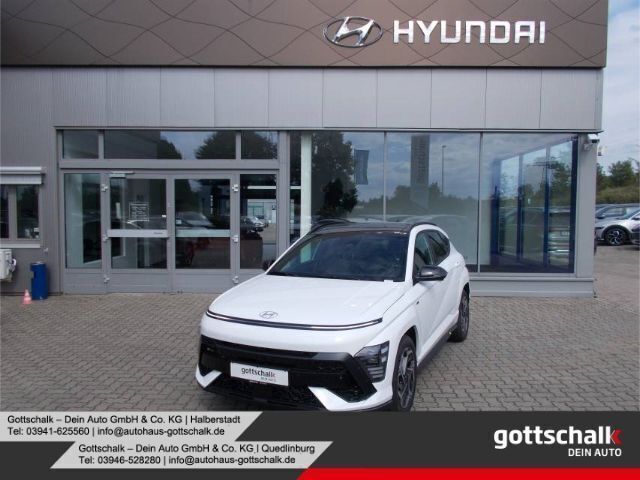 Weiß Gebraucht 2023 Hyundai Kona N Line SUV | 31.900 € (Fairer Preis) - Bild 1/4