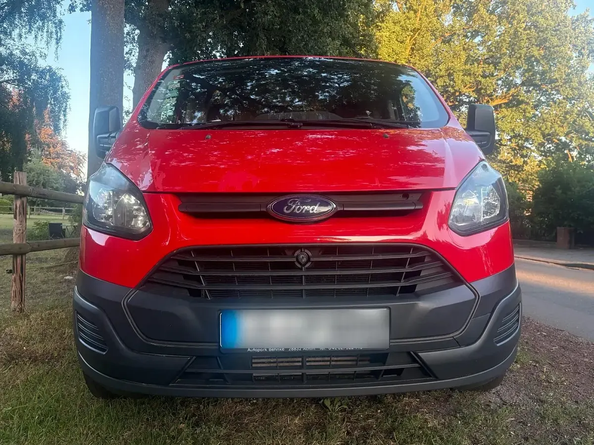 Gebraucht Ford Transit Custom 101 PS (74 kW) 2014 Rot Van