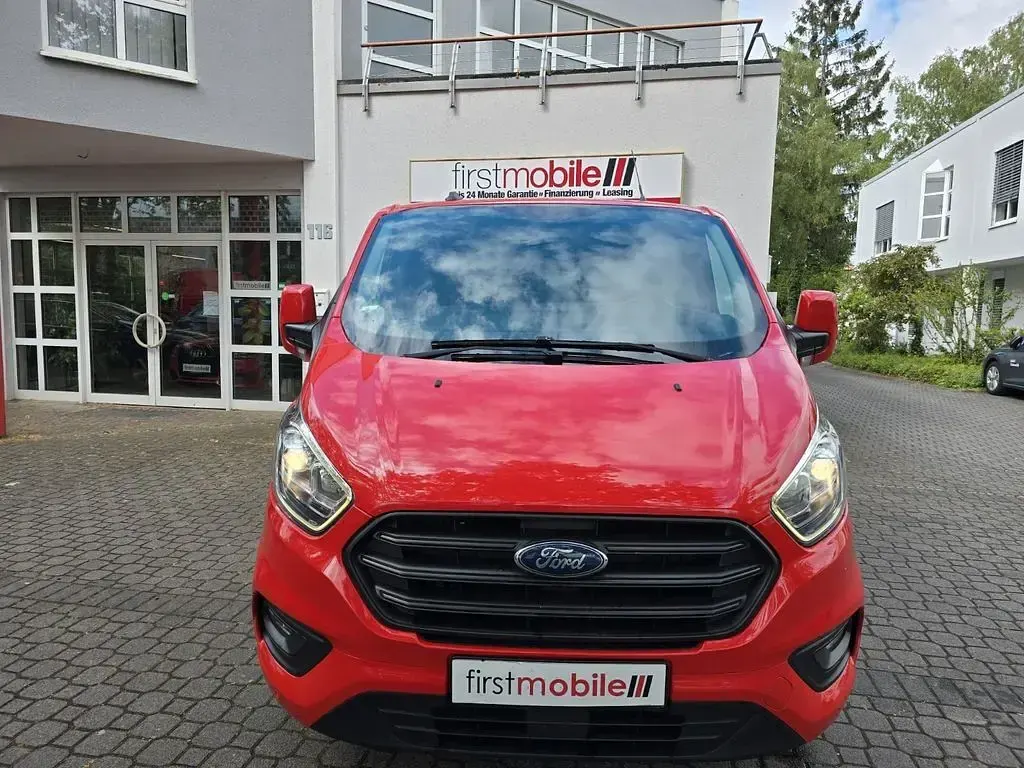 Gebraucht Ford Transit Custom Trend 131 PS (96 kW) 2019 Race red Van / Kleinbus