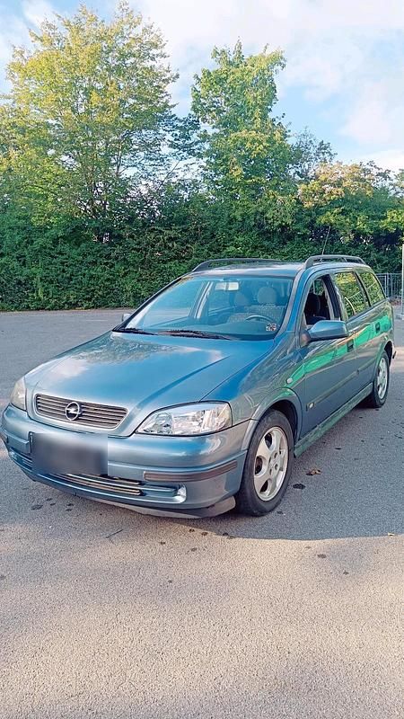 Blau Gebraucht 1999 Opel Astra Kombi | 900 € (Fairer Preis) - Bild 1/4
