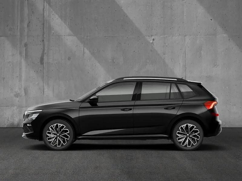 Neu Skoda Kamiq 116 PS (85 kW) 2025 Silber SUV