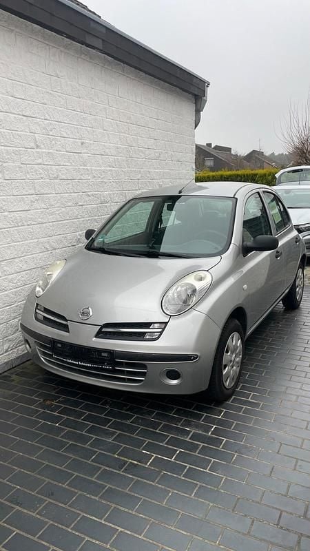 Grau Gebraucht 2007 Nissan Micra Kleinwagen | 2.700 € (Fairer Preis) - Bild 1/4