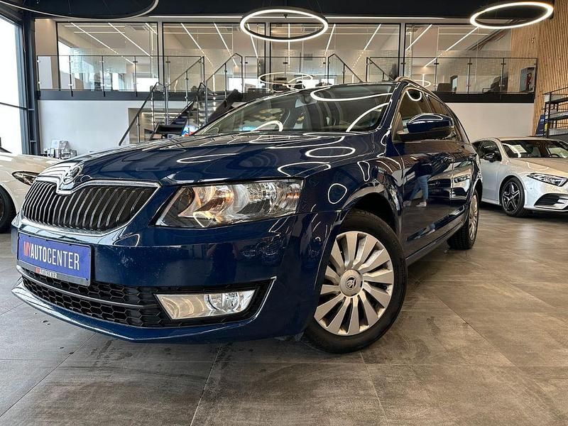Gebraucht Skoda Octavia Ambition 110 PS (80 kW) 2015 Blau Kombi