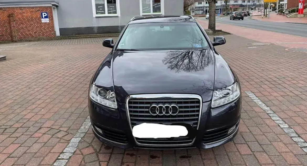 Gebraucht Audi A6 Ambiente 170 PS (125 kW) 2011 Grau Kombi