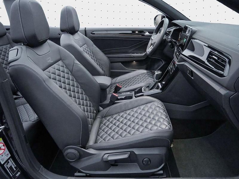 Gebraucht VW T-Roc Cabriolet R-line 150 PS (110 kW) 2023 Schwarz Cabrio