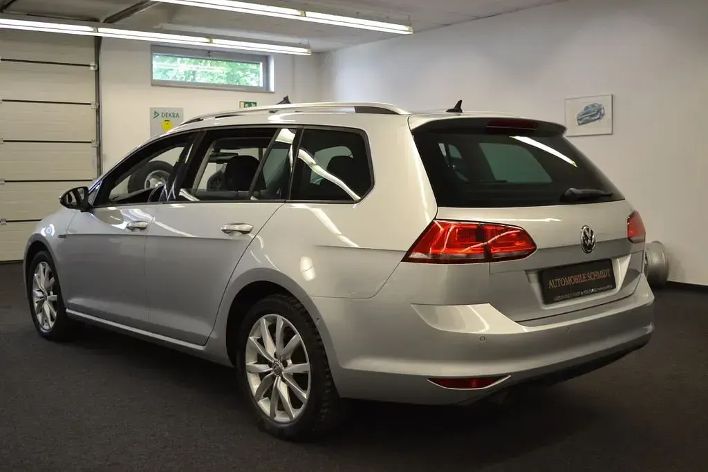 Gebraucht VW Golf VII LOUNGE 110 PS (80 kW) 2015 Silber Kombi