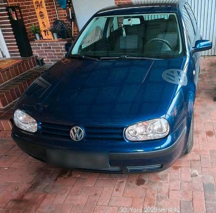 Gebraucht VW Golf IV Basis 75 PS (55 kW) 2001 Blau Kleinwagen