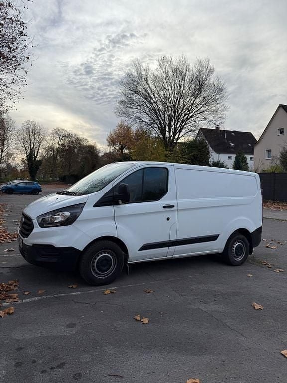 Gebraucht Ford Transit Custom 105 PS (77 kW) 2022 Schwarz Limousine
