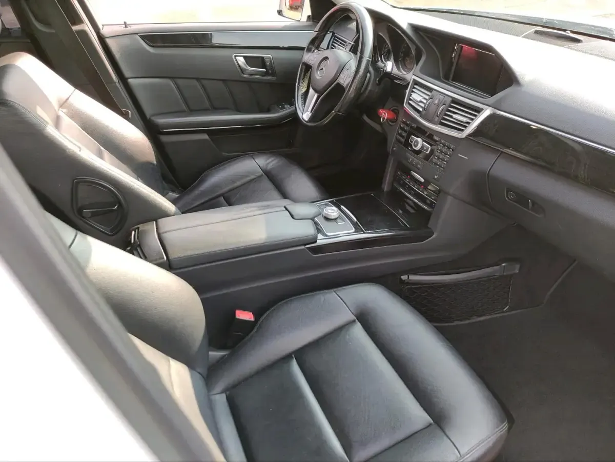 Gebraucht Mercedes E300 231 PS (169 kW) 2012 Kombi