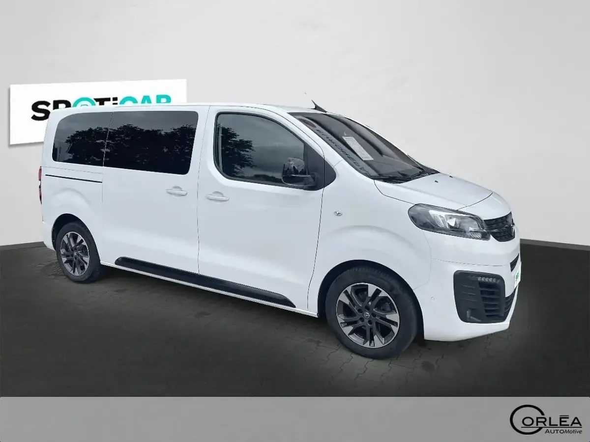 Gebraucht Opel Zafira Life Innovation 150 PS (110 kW) 2021 Jade weiss/arktis weiss Van / Kleinbus