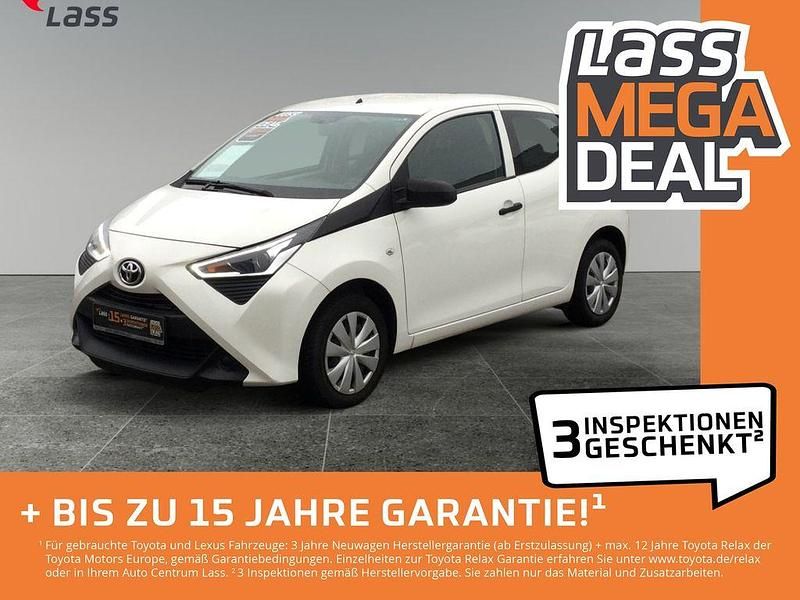 Weiß Gebraucht 2019 Toyota Aygo Business Edition Kleinwagen | 9.480 € (Fairer Preis) - Bild 1/4