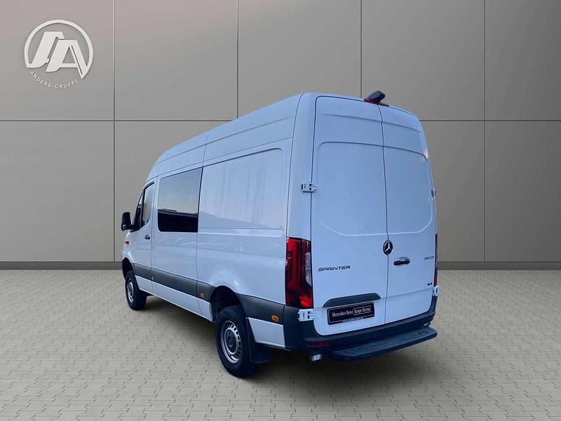 Gebraucht Mercedes Sprinter 190 PS (139 kW) 2022 Arktikweiß Van