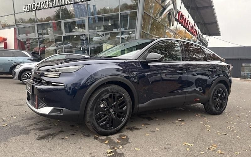 Neu Citroën C4 145 PS (106 kW) 2025 Blau Limousine