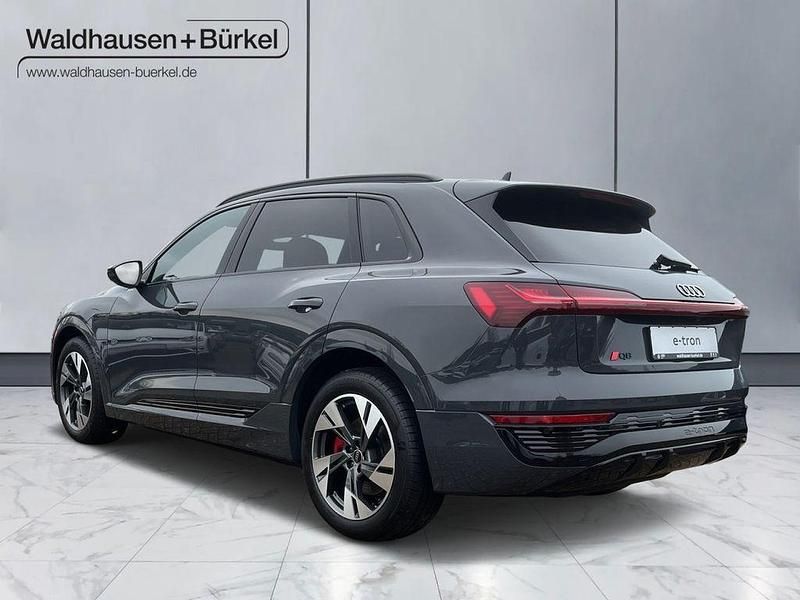 Gebraucht Audi Q8 e-tron S-Line 250 kW (340 PS) 2024 Grau SUV