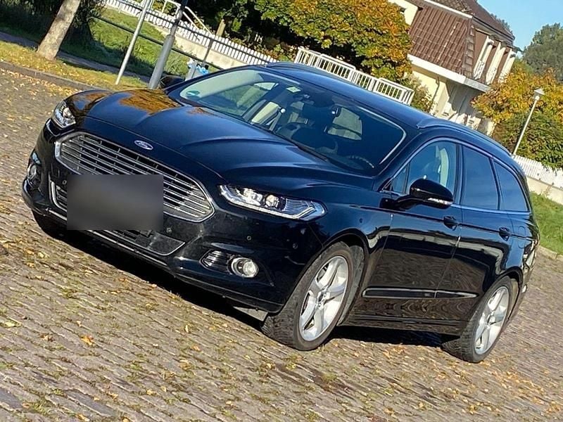 Schwarz Gebraucht 2018 Ford Mondeo ST Kombi | 12.500 € (Guter Preis) - Bild 1/4