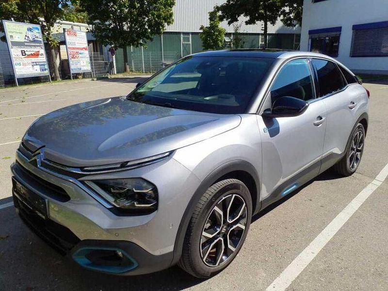 Grau Gebraucht 2023 Citroën e-C4 Shine Limousine | 19.490 € (Fairer Preis) - Bild 1/3