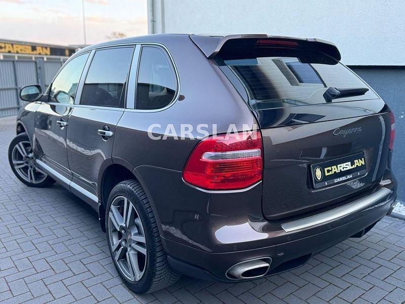 Gebraucht Porsche Cayenne 239 PS (175 kW) 2010 Braun SUV