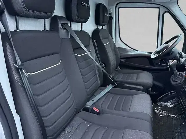 Occasion Iveco Daily 175 ch (128 kW) 2022 Blanc